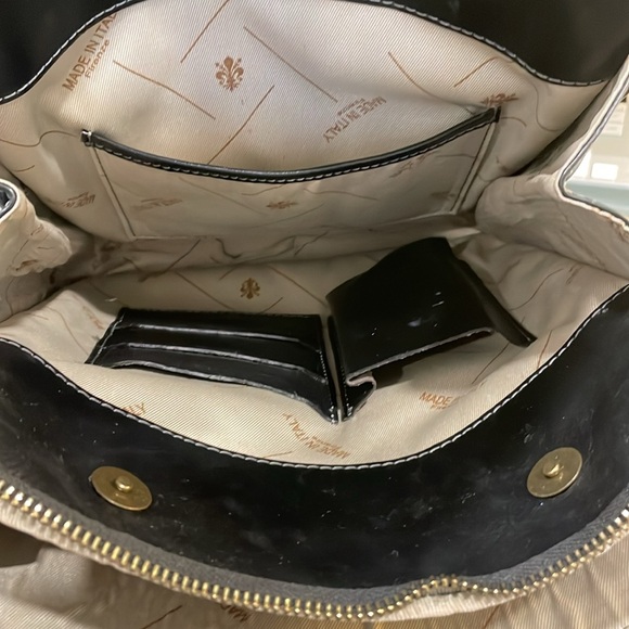 Time Resistance Backpack with golden/copper hardware - Picture 10 of 14